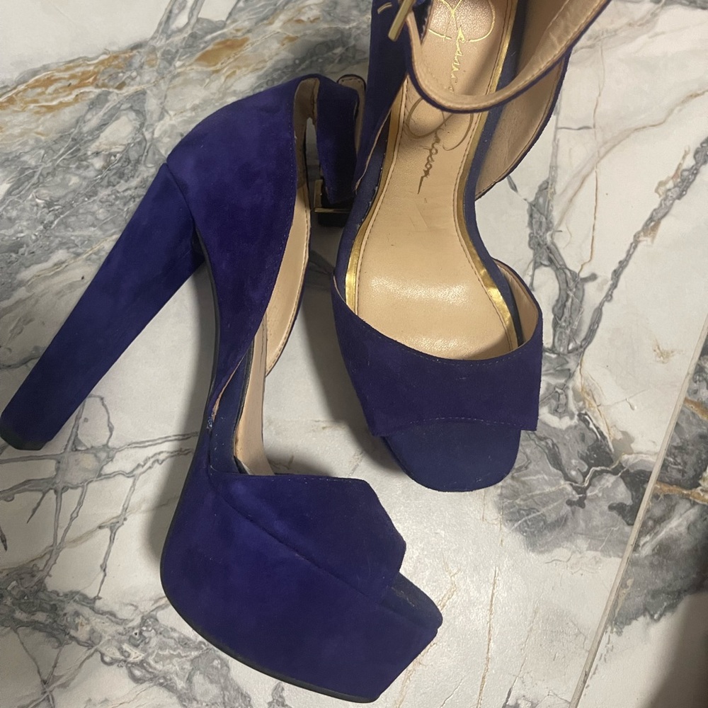 Perfect for summer, size 5 1/2 but fit a size 6